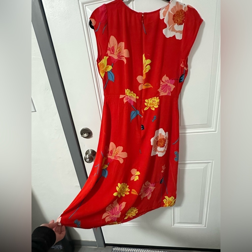 LOFT Petites Red Floral Fit & Flare Dress – Size 6P - Picture 6 of 14